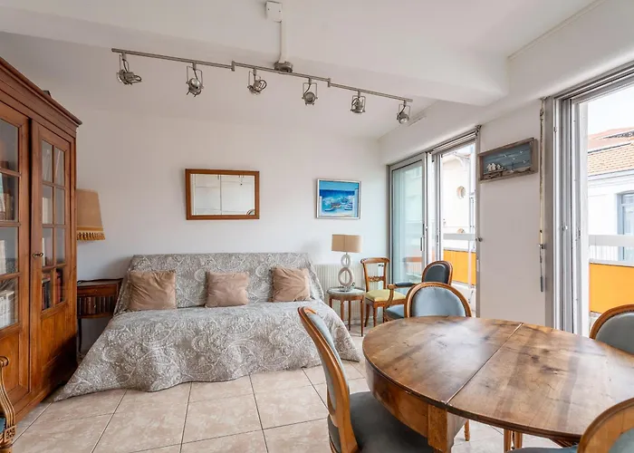 Coeur D'arcachon, T2 Avec Balcon, Parking, Proche Plage Et Commerces - Fr-1-319-33 * アルカション