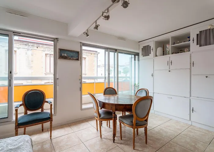 アパート Coeur D'arcachon, T2 Avec Balcon, Parking, Proche Plage Et Commerces - Fr-1-319-33